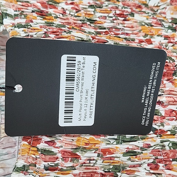 PrettyLittleThing Romper - Picture 3 of 5